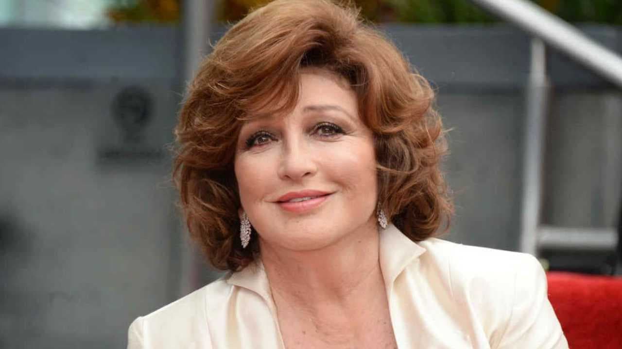 Angélica María asegura haber sido víctima de brujería! | Fonógrafo 690 AM